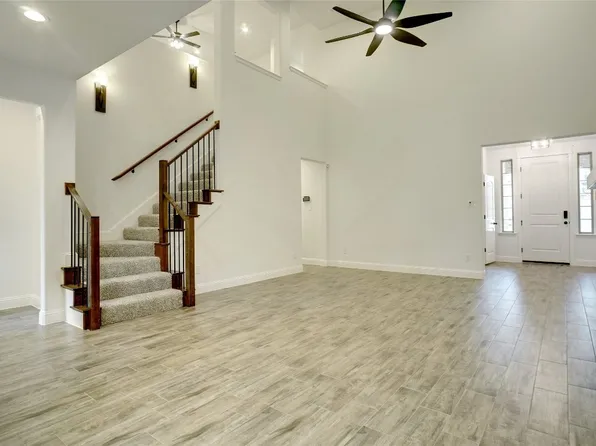 226 Legacy Blvd, Weatherford, TX 76085