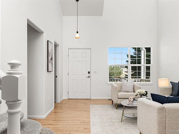 5th image of 9089 Garnet Street