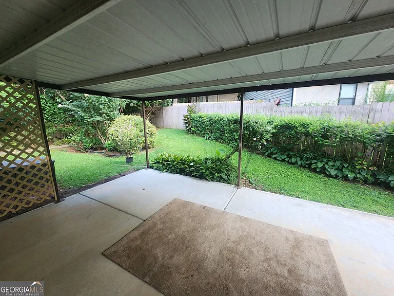 4002 Hawthorne Cir SE #A — Photo 4
