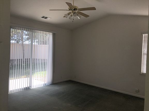 4th image of 814 Sycamore Canyon Rd
