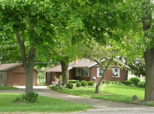 5927 Pipestone Rd, Eau claire, MI 49111