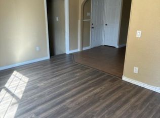 4137 Surrey St, Fort Worth, TX 76133