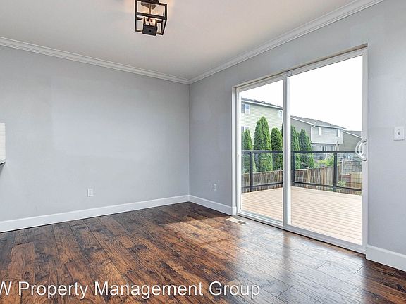 3rd image of 6818 35th St NE