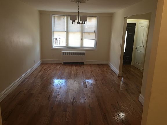 3rd image of 4237 Digney Ave