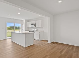 581 Cressmoor Blvd, Hobart, IN 46342