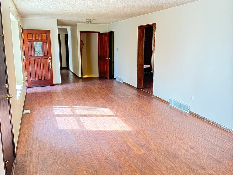 11009 E Colorado Dr — Photo 1