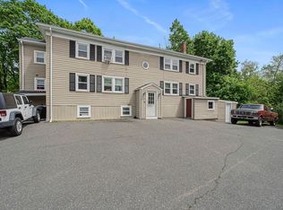 160 East St, Foxboro, MA 02035