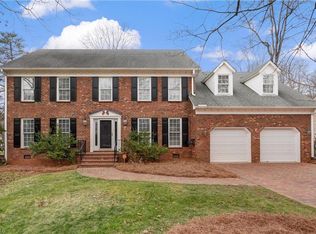 1901 Pebble Dr, Greensboro, NC 27410