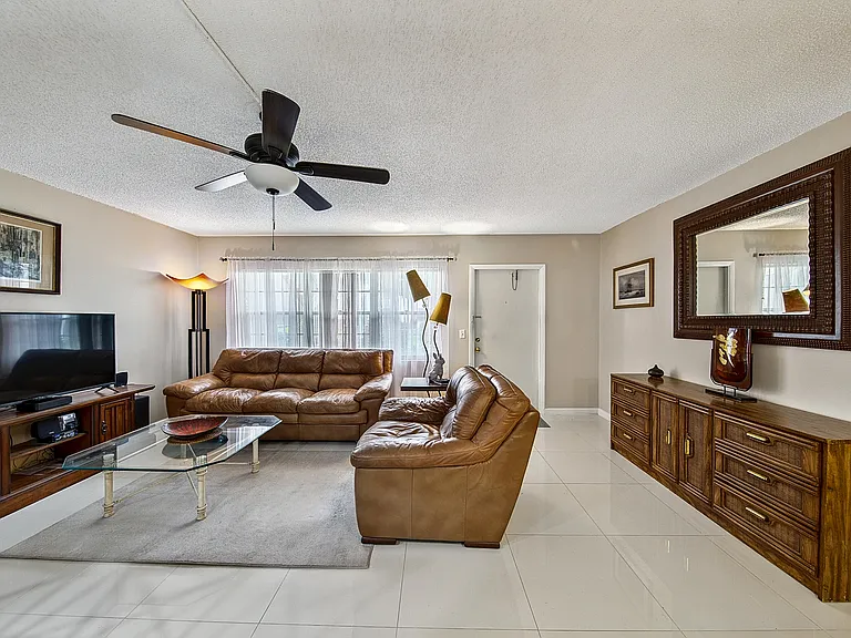 96 Fanshaw Way #C — Photo 14