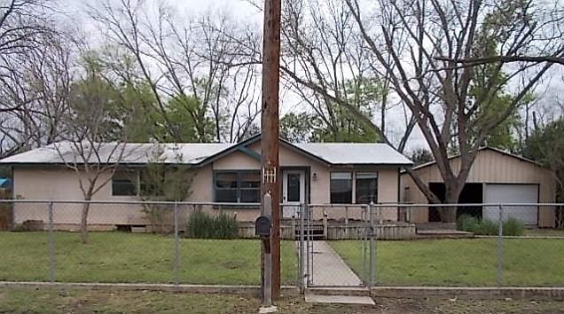 1st image of 112 Bowlin Dr E