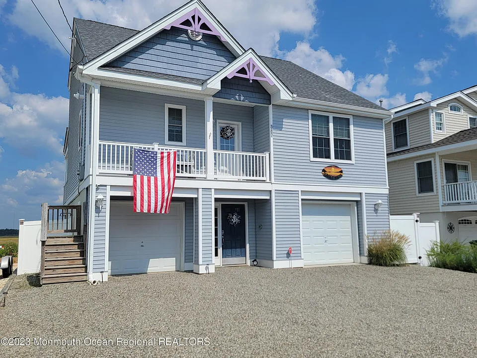 387 Kingfisher Rd
