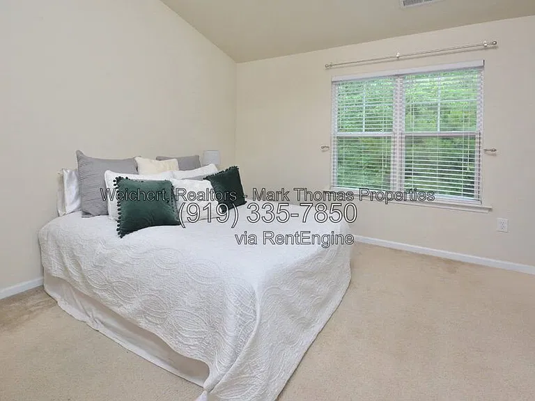 100 Stratford Lakes Drive 324 #324 — Photo 11