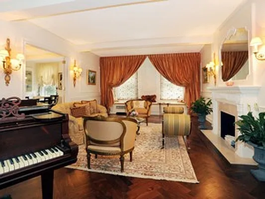 Sold by Corcoran | media 3