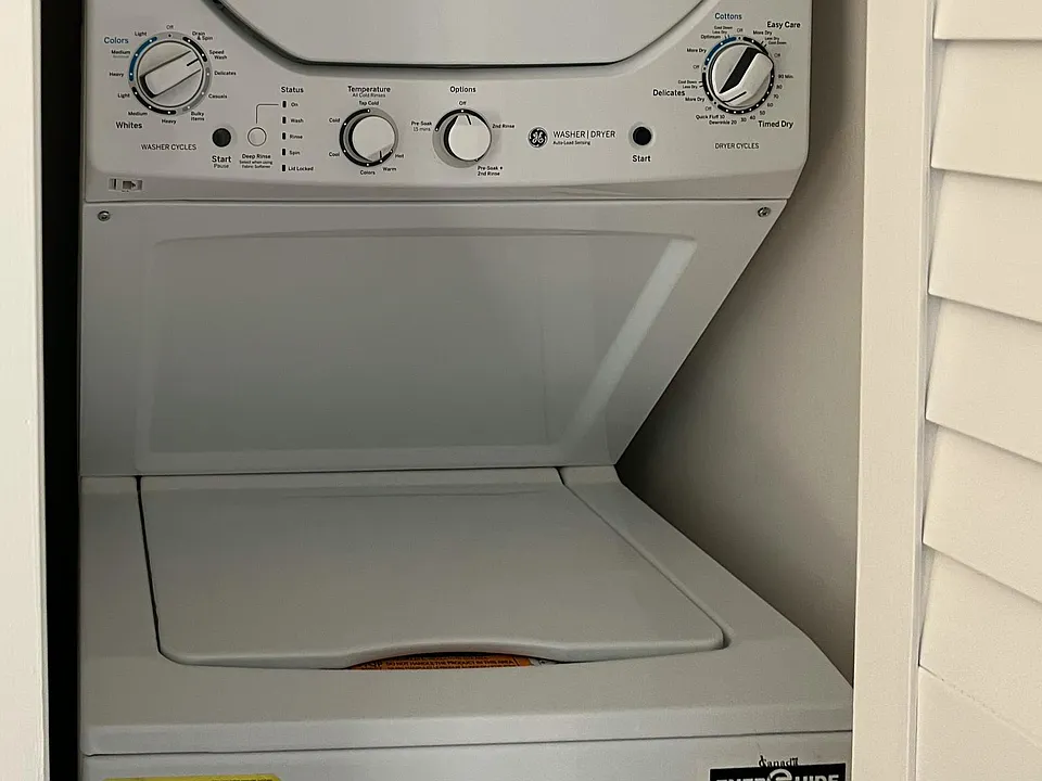 In-Unit Laundry!