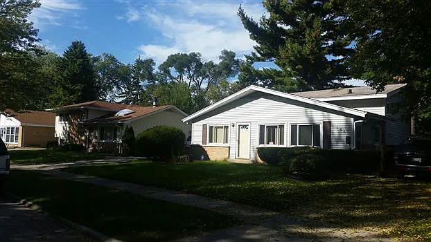 346 Winnebago St photo 1