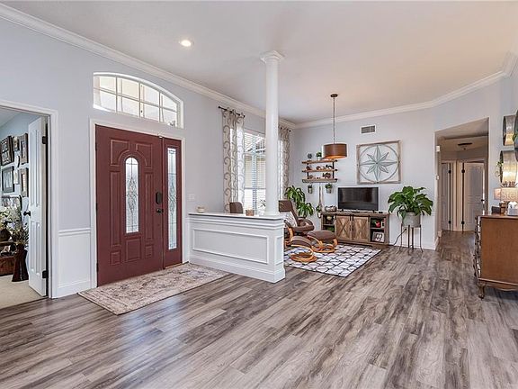3rd image of 12310 Glencliff Cir