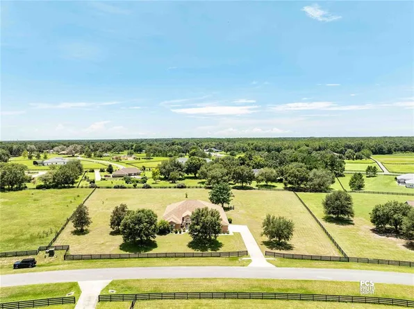 2679 NE 108th Ln, Oxford, FL 34484