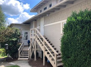717 Judson St APT A, Lynden, WA 98264