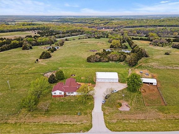 2nd image of 38195 Us Highway 169 St