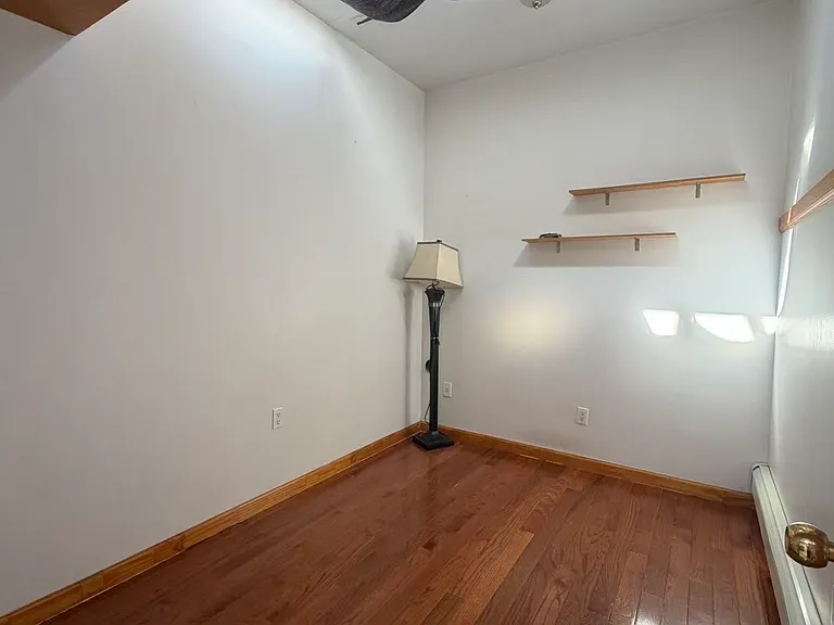 460 62nd St #2 — Photo 10