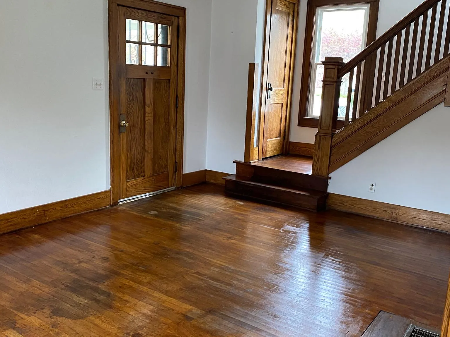 712 Lafayette Ave — Photo 4