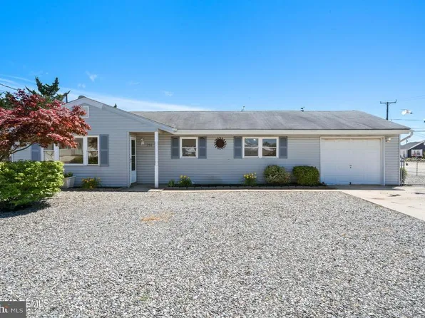 258 Bay Shore Dr, Barnegat, NJ 08005