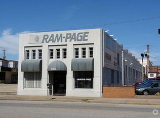 930 6th Ave, Huntington, WV 25701