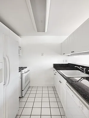 Rented by Sotheby's International Realty | media 9