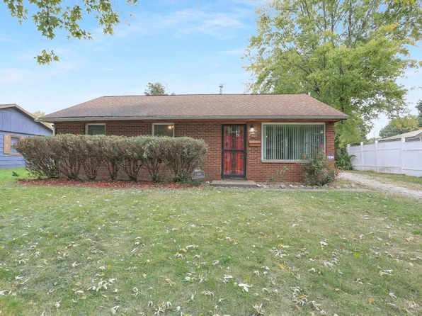 1504 Williamsburg Dr, Champaign, IL 61821