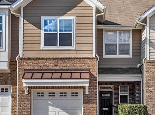 10121 Knotty Pine Ln, Raleigh, NC 27617