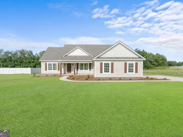 107 Pin Oak Ln #4, Statesboro, GA 30458