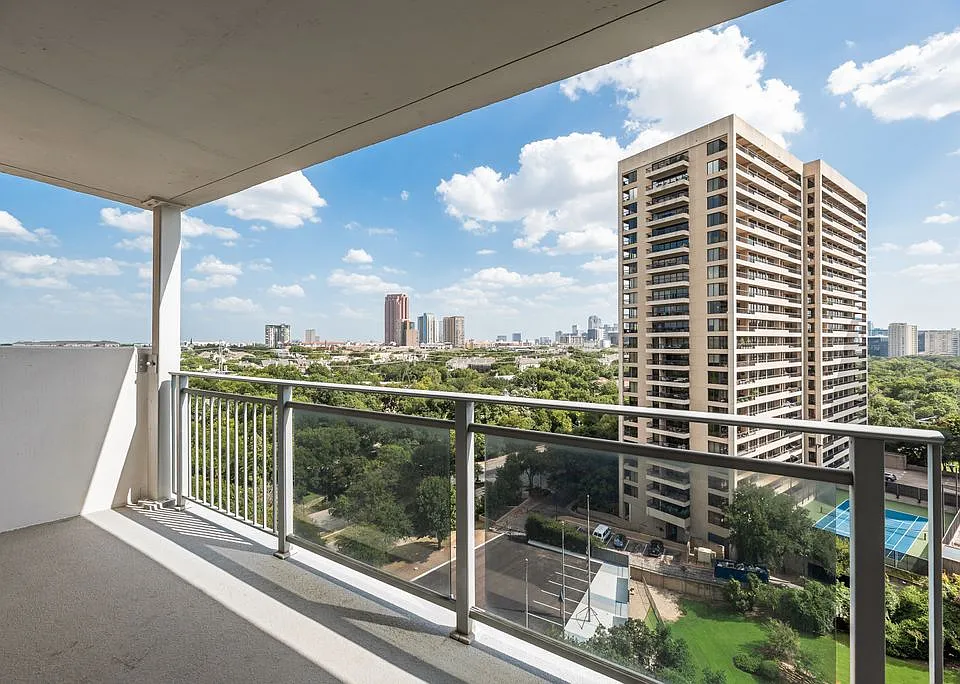 3883 Turtle Creek Blvd #1408