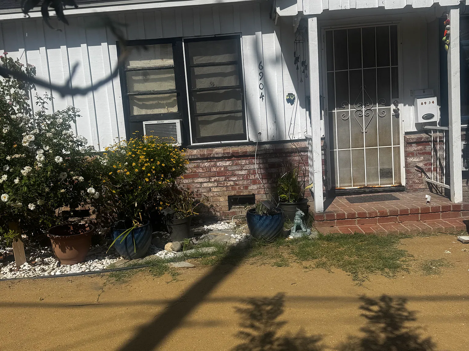 Woodley Ave, Van Nuys — Photo 3
