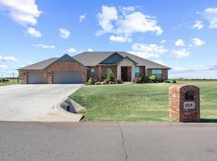 1019 Whispering Meadows Ln, Tuttle, OK 73089