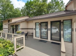 102 Highlands Mountain Clb #102, Highlands, NC 28741