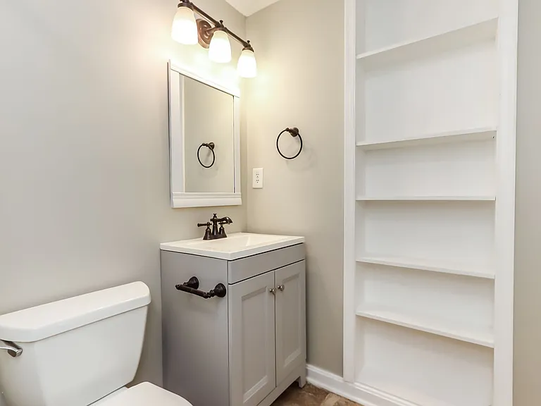 531 Ashwood Dr — Photo 19