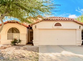 7553 W Kerry Ln, Glendale, AZ 85308