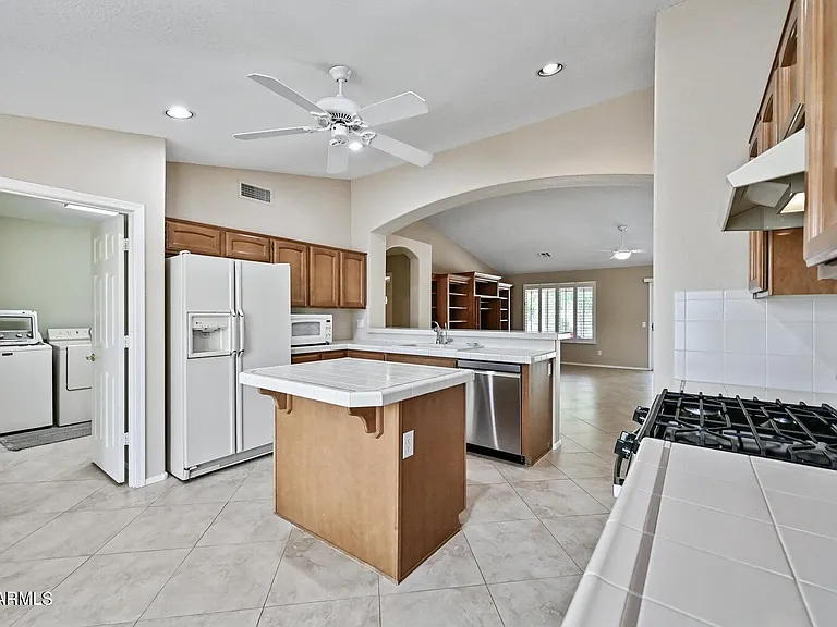 9222 E Crystal Dr — Photo 9