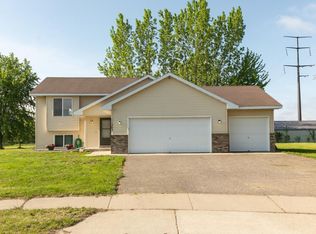 11283 Laura Cir, Becker, MN 55308