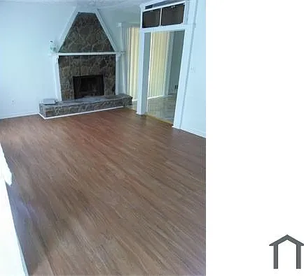 903 Fox Chase Ln — Photo 3