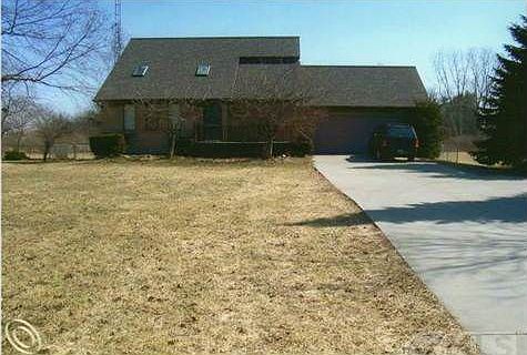 1542 Wild Cherry Lane.jpg