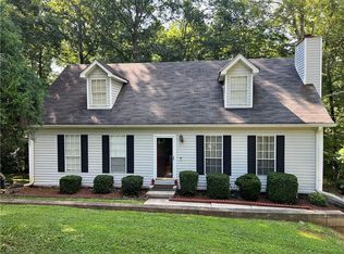 1005 Timbervale Ln, Lithonia, GA 30058