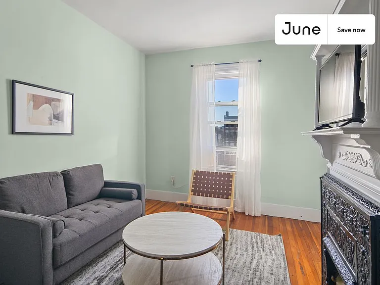 11 Linden St — Photo 1