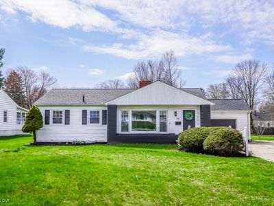 98 Elmwood Dr, Tallmadge, OH, 44278
