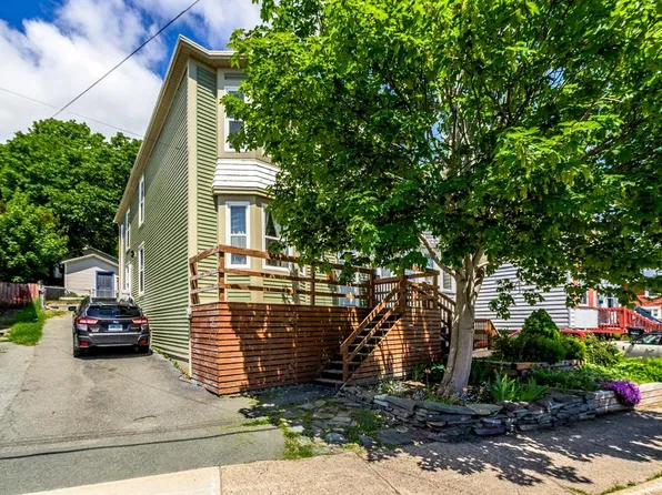 106 St. Clare Avenue, St. John's, NL A1C2K2