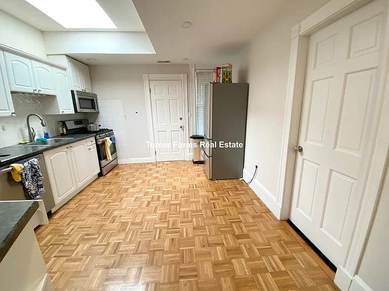 108 Buttonwood St #3A — Photo 3