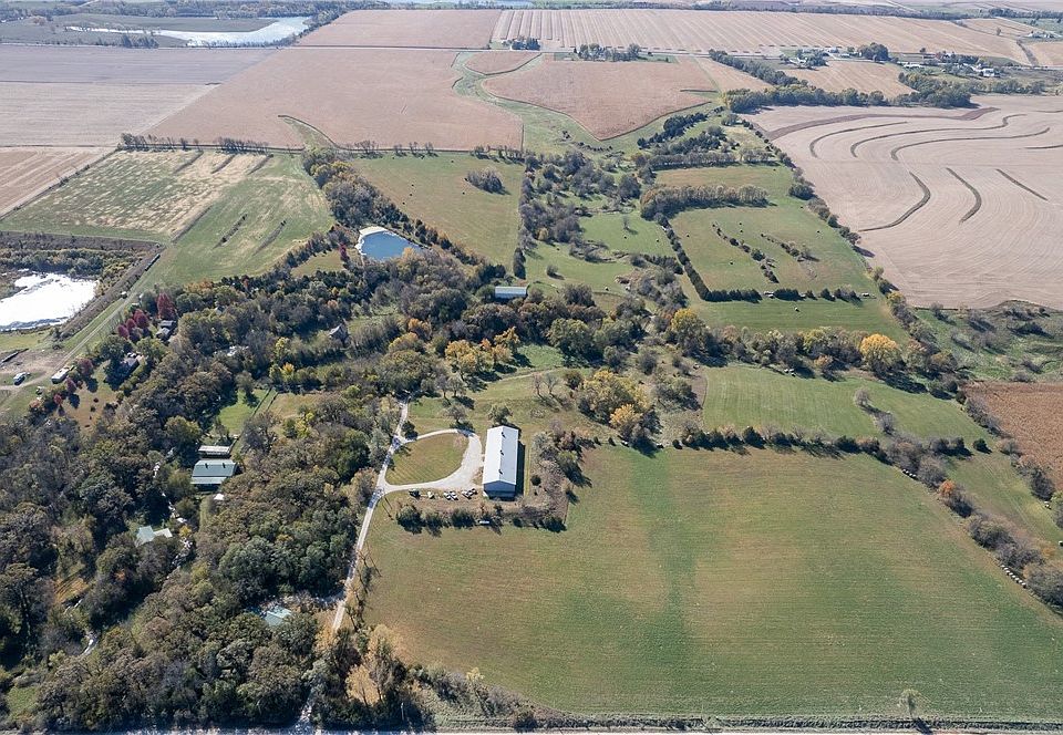 19724 365th St, Earlham, IA 50072 Zillow