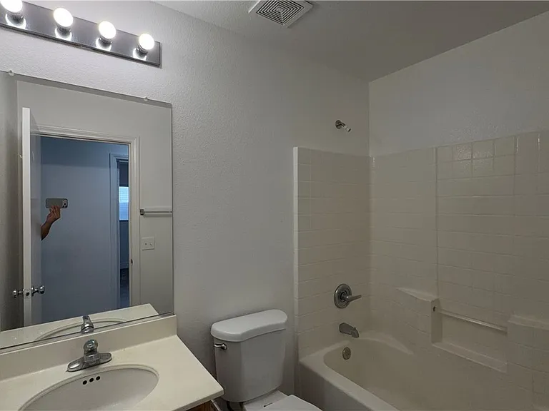 11232 Albergotta Ct — Photo 16