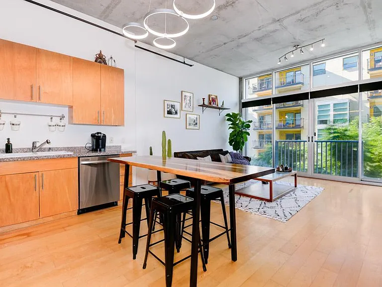 1025 Island Ave #310 — Photo 1