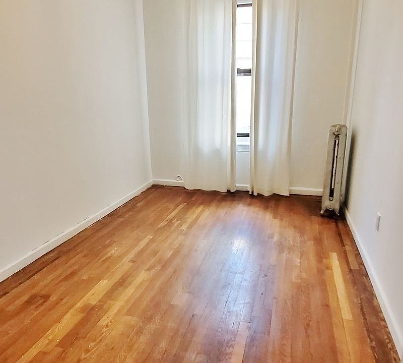 1st image of 18-21 Ditmars Blvd #2A